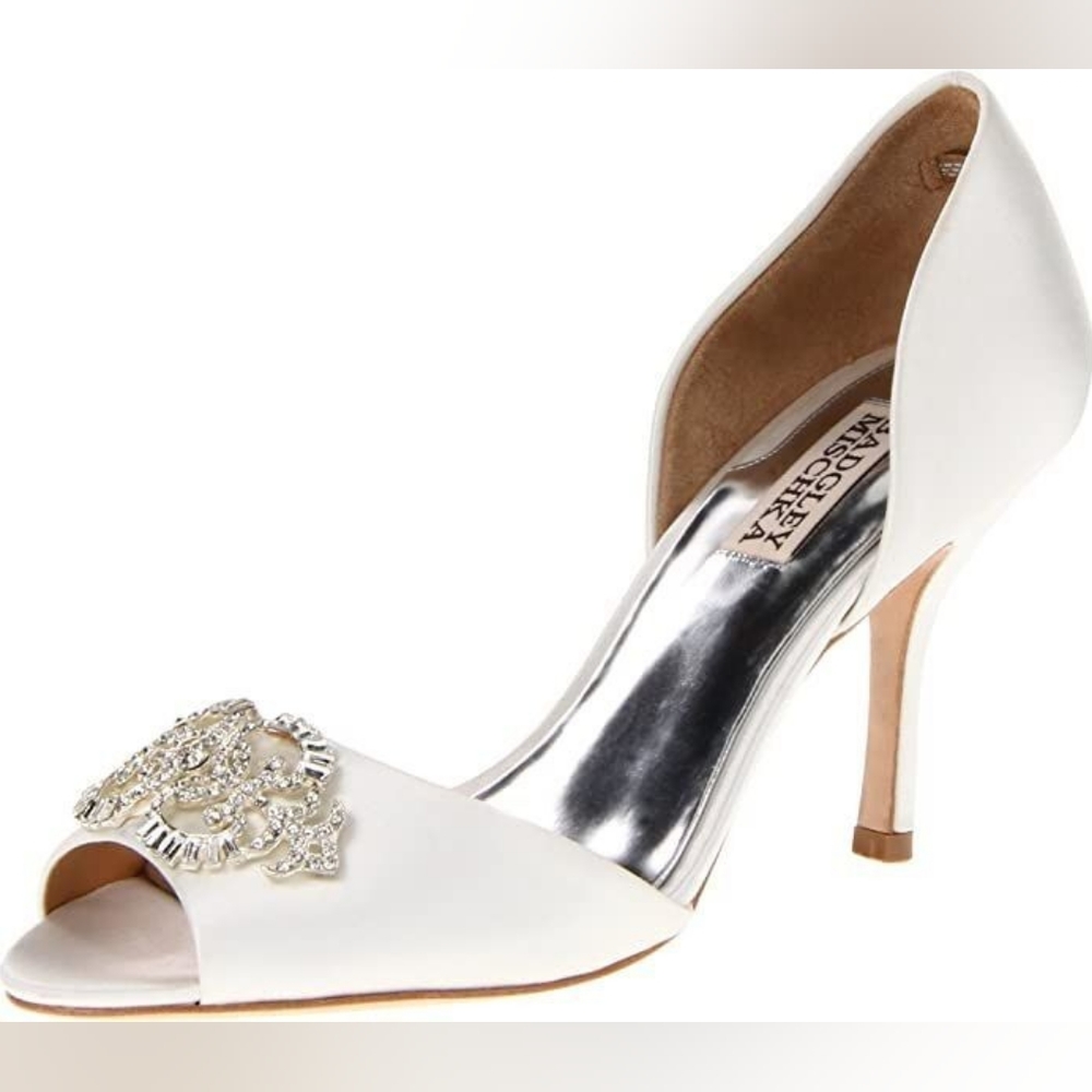 Badgley Mischka - satin white heels